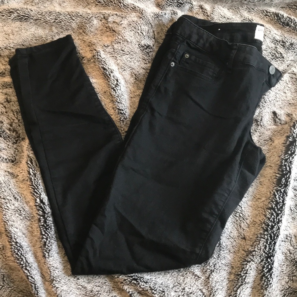 Black high waisted skinny jeans